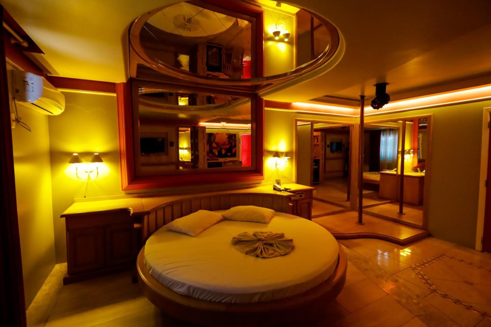 Motel Avenida (Adults Only) Gramado Exterior photo