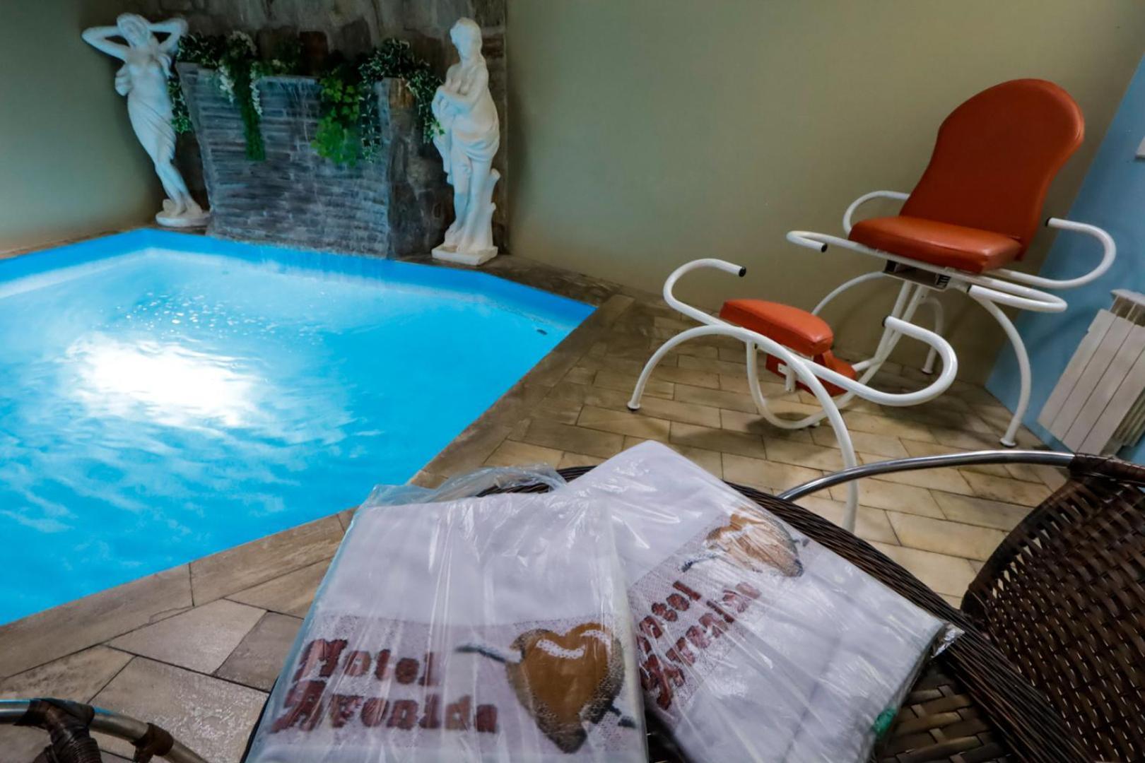 Motel Avenida (Adults Only) Gramado Exterior photo